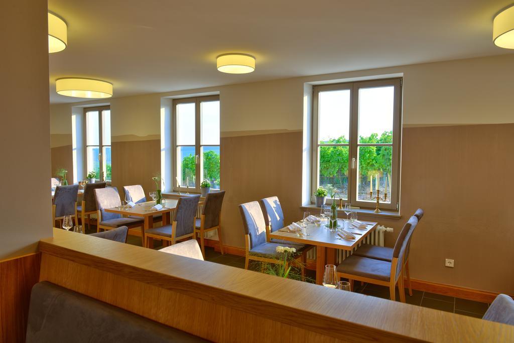 Vogelsburg Hotel Escherndorf Bagian luar foto