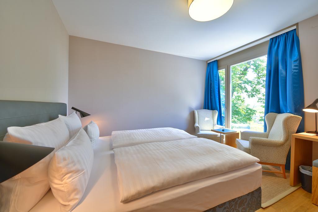 Vogelsburg Hotel Escherndorf Ruang foto