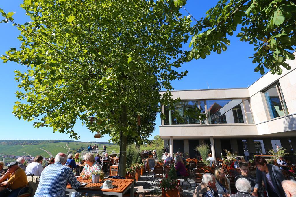 Vogelsburg Hotel Escherndorf Bagian luar foto