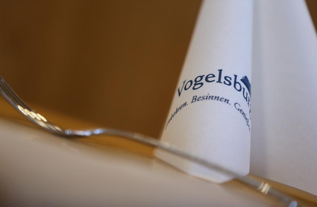 Vogelsburg Hotel Escherndorf Bagian luar foto